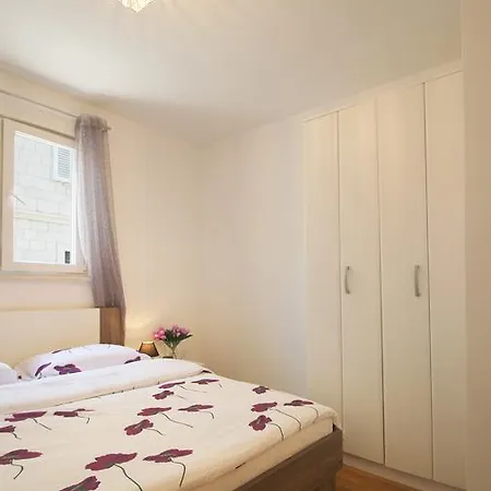 Marieta Apartamento *